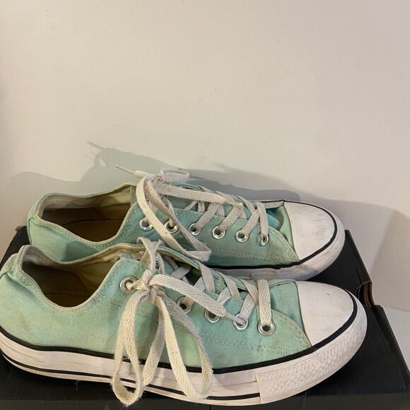 Converse mint green sneakers size 9 - Picture 1 of 6